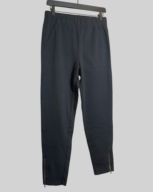 Product photo 0