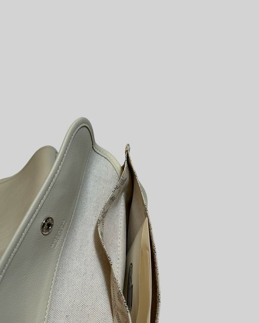 Product photo 2