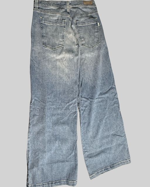 Product photo 3
