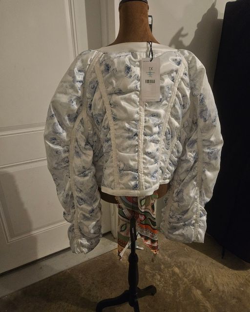 Product photo 3