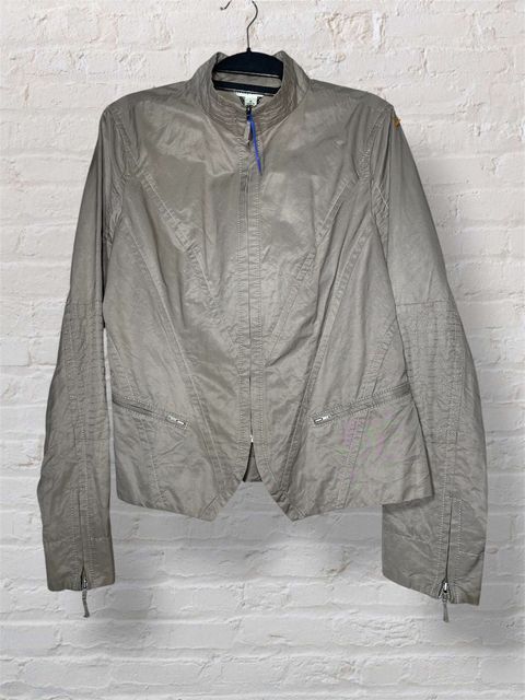 Product photo 0